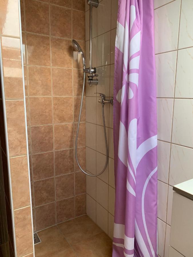 Nagcsalados Rozsa Apartman Балатонлелле Екстер'єр фото