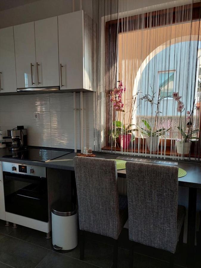 Nagcsalados Rozsa Apartman Балатонлелле Екстер'єр фото