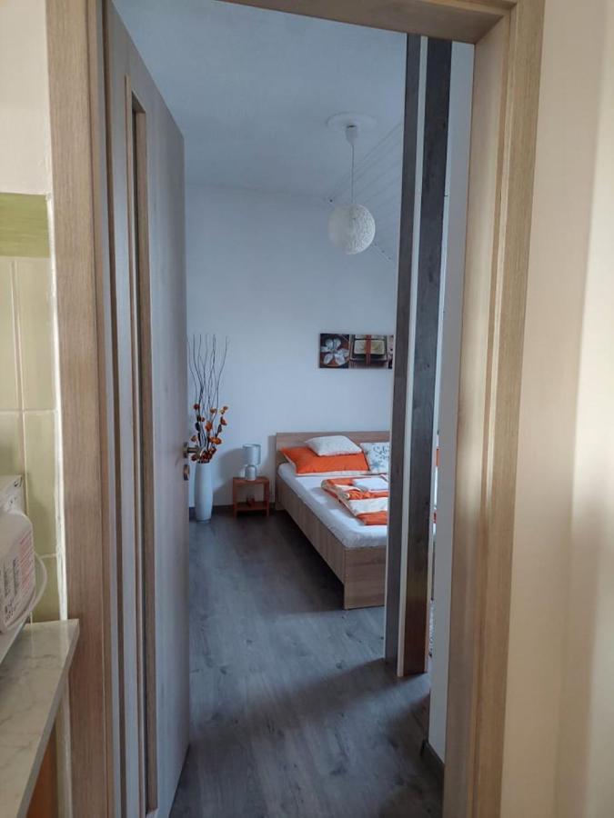 Nagcsalados Rozsa Apartman Балатонлелле Екстер'єр фото