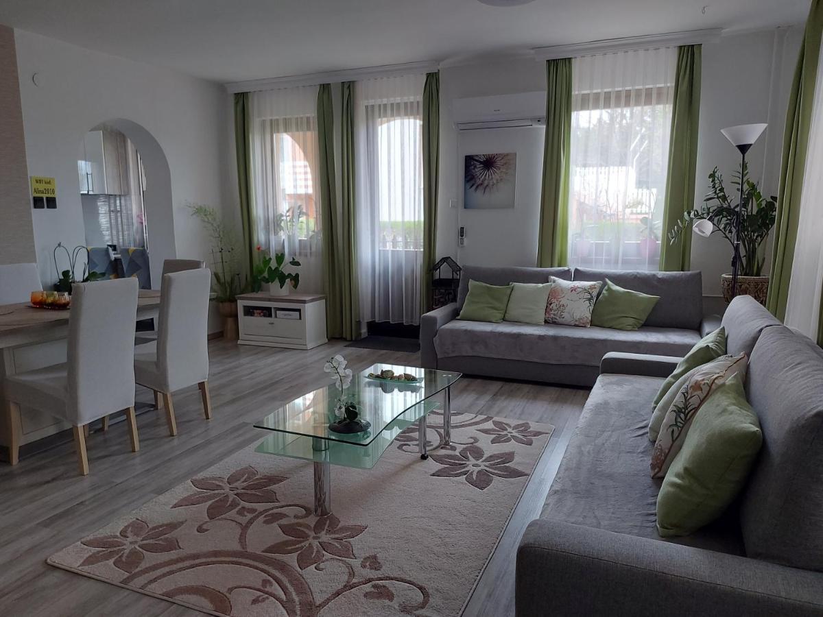 Nagcsalados Rozsa Apartman Балатонлелле Екстер'єр фото